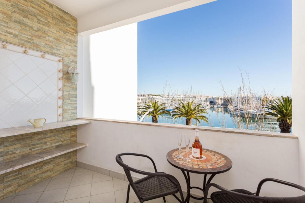 Studio Marina View By Seewest Lagos Exterior foto